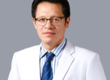 泰国隆胸医生： Dr. Tawisak Labchitkuson