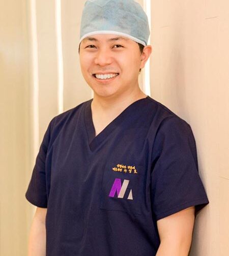 Jeongho Cha 医生 － 韩国整形外科医生