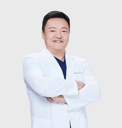 Dr Ik-hee Ryu​ - 韩国眼科医生